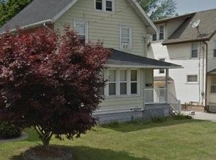 48 18th St SW, Barberton, OH 44203