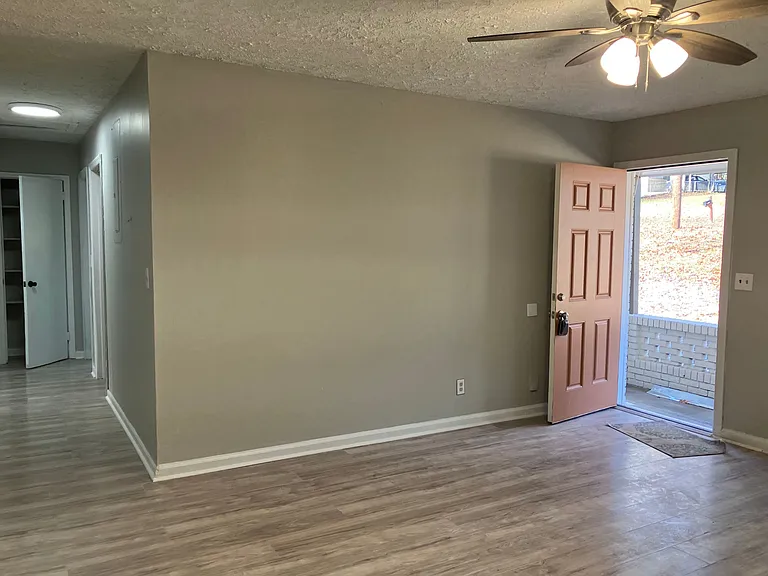 5762 Blueridge Dr — Photo 6
