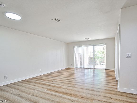 4th image of 9281 Casa Christina Ln