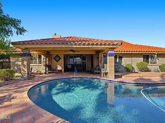 4th image of 14029 N CANTERBURY Drive
