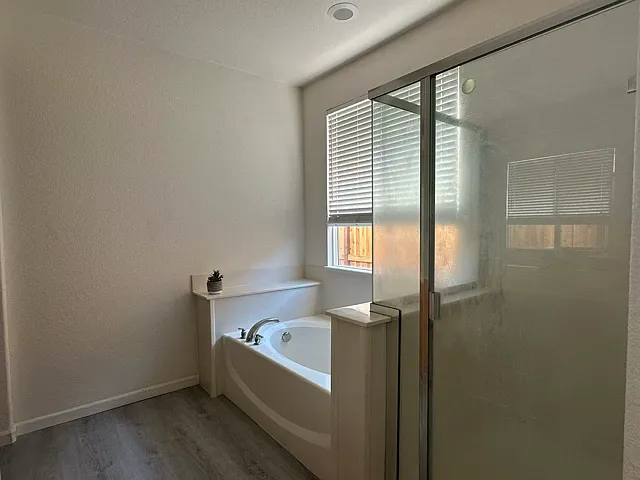 5309 McLean Dr — Photo 12
