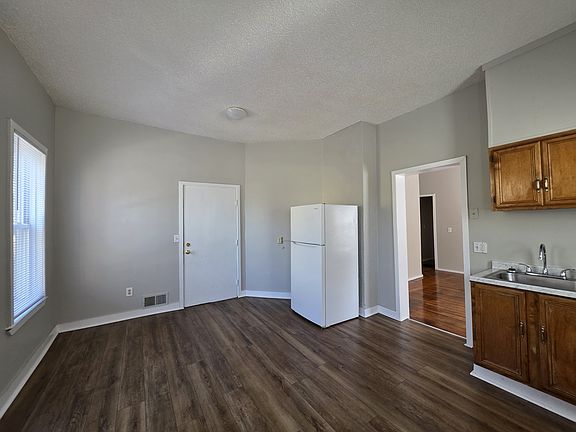 4th image of 360 Dixwell Ave #L1