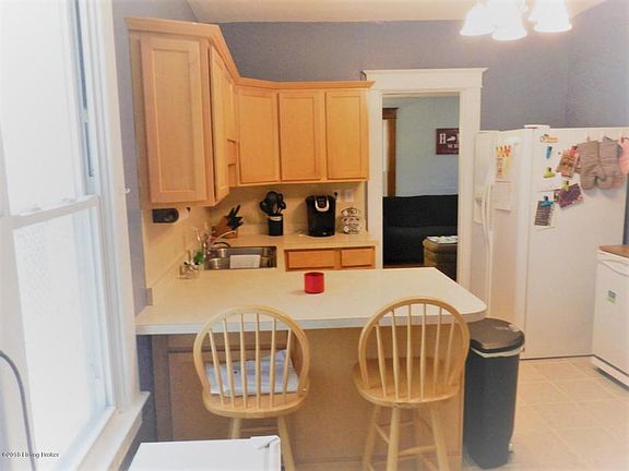 2nd image of 240 Saunders Ave