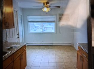 19917 Park Ave APT 2S, Chicago Heights, IL 60411