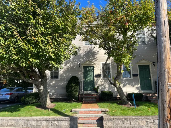 1050 Chestnut St #1, Newton Upper Falls, MA 02464