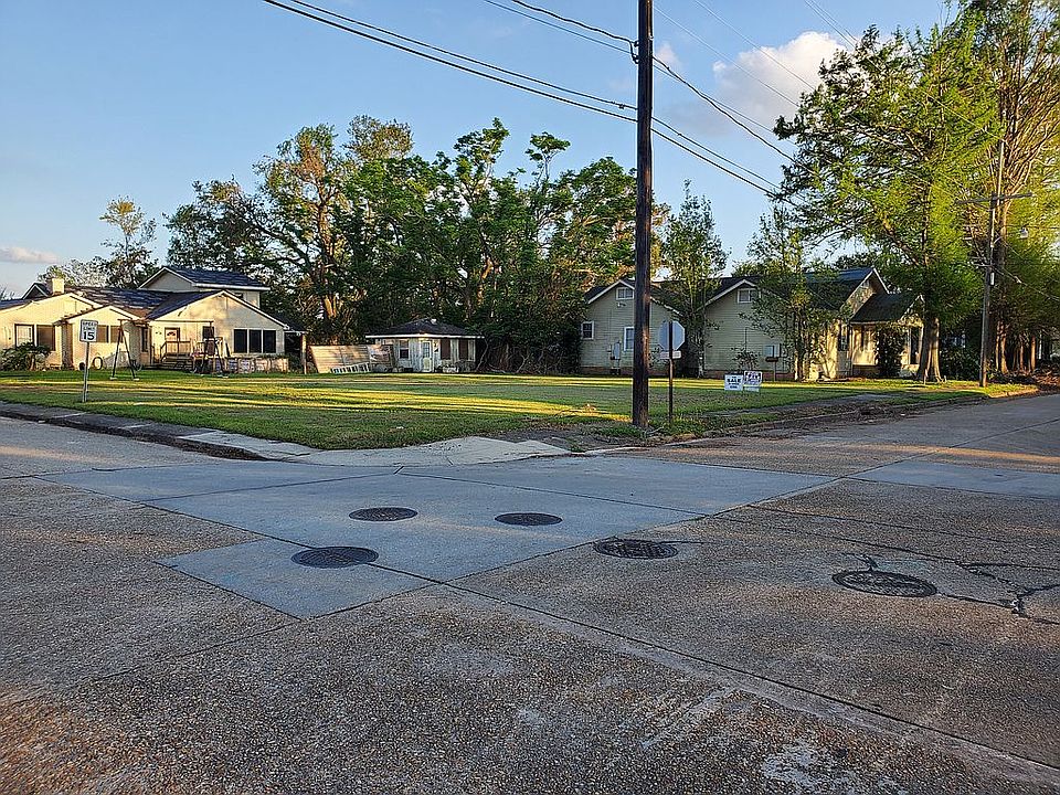 1st image of 320 Wilson Ave