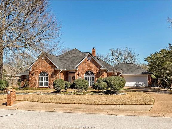 4th image of 4912 Firestone Dr