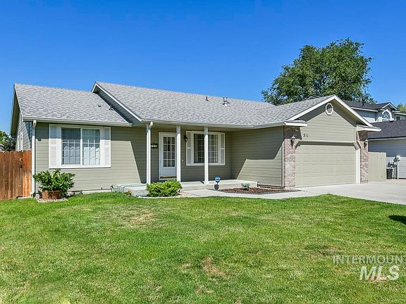 2nd image of 511 S Bonneville Dr