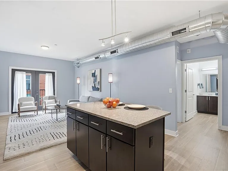 3607 Butler St #202 — Photo 6
