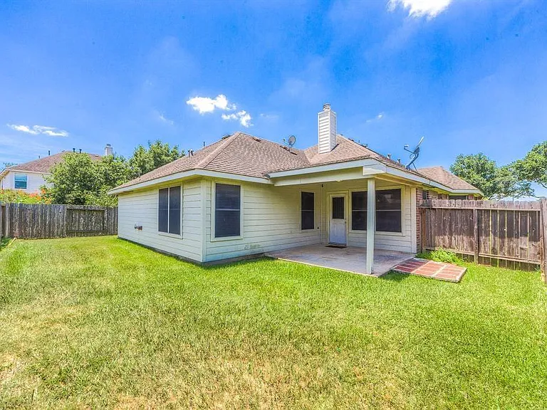 9934 Barr Lake Dr — Photo 17