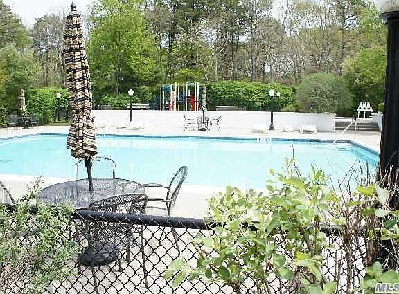 5th image of 115 Owls Nest Ct