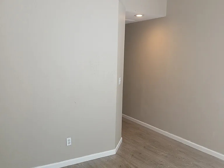 4741 Knollpark Cir — Photo 4
