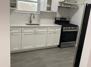 68-02 53rd Dr #3, Maspeth, NY 11378