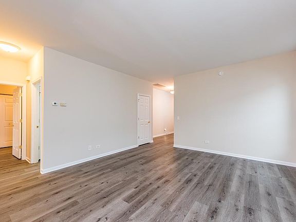 4th image of 3245 Whirlaway Ct