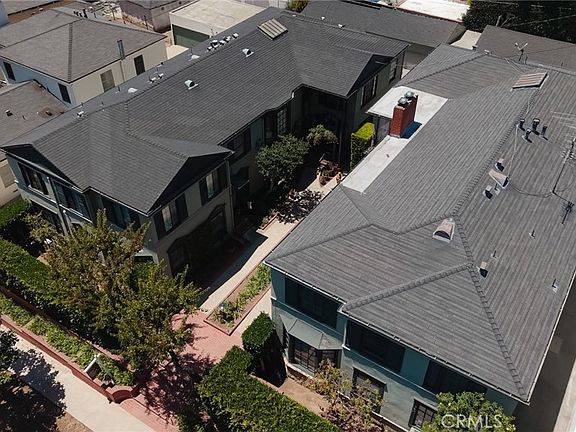 3rd image of 1235 S Beverly Glen Blvd