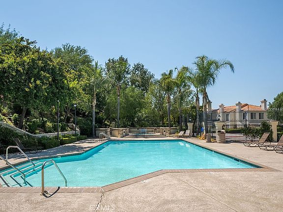 3rd image of 27635 Sienna Ridge Row