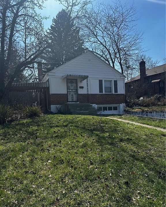 1st image of 264 Castlewood Ave