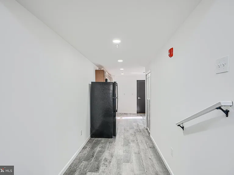 7 Carrollton Ave — Photo 8