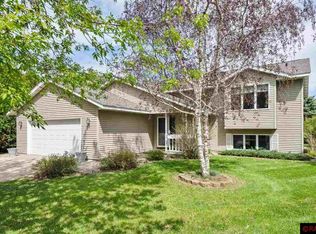513 Sumac Rd, Madison Lake, MN 56063