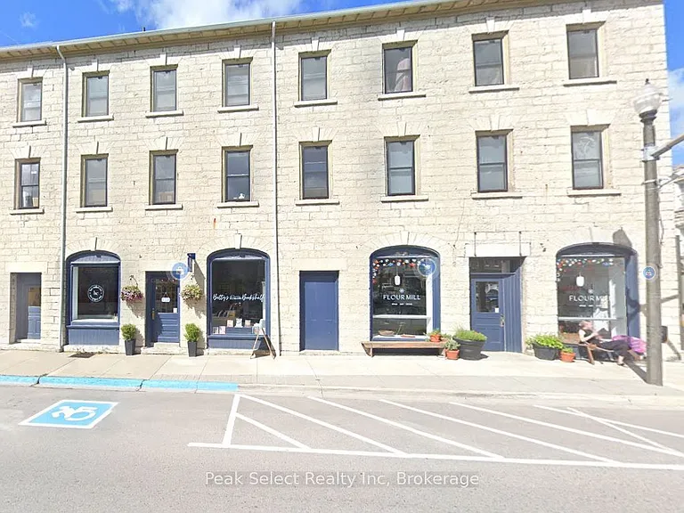 20 Water St S #31 — Photo 2
