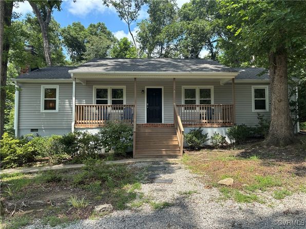3856 River Rd W