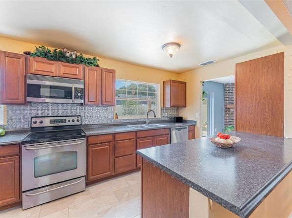 1545 Sailpoint Dr, Bartow, FL 33830