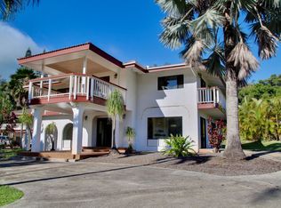 3694 Pua Kenikeni St, Kalaheo, HI 96741