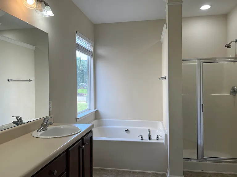 1429 Dairy Glen Dr — Photo 24