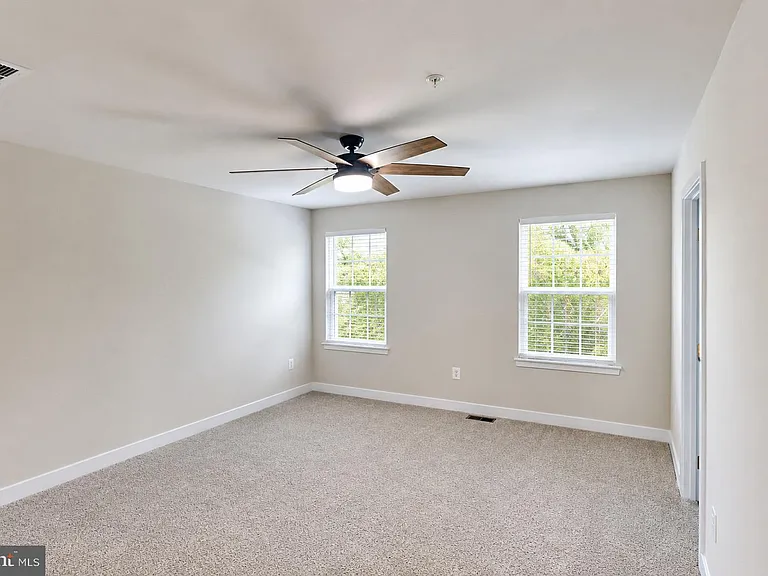 340 Paca Gardens Ln — Photo 25