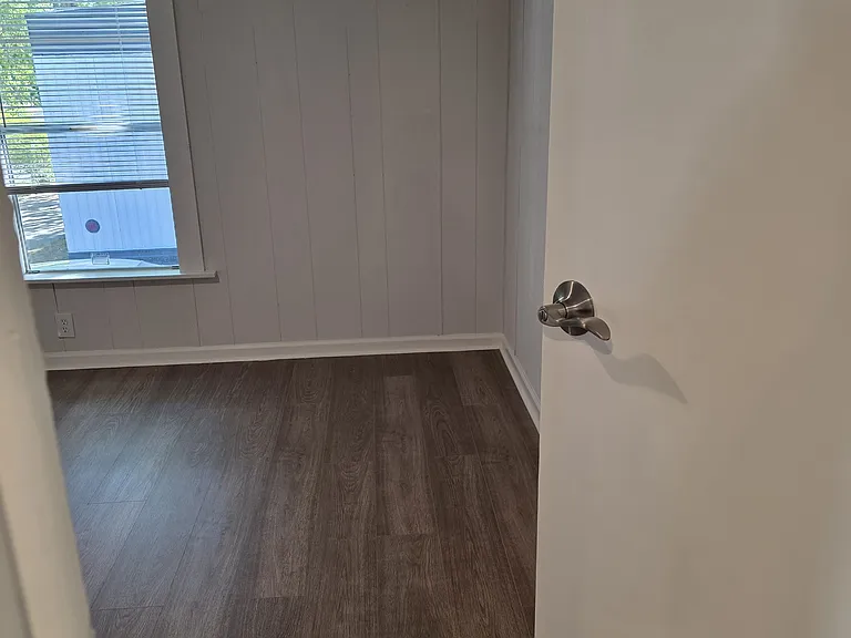 107 Stacey Tucker Cir #23 — Photo 2