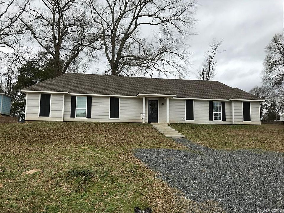 1st image of 1677 Almond Cir