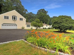 6 Kulas Ter, Seymour, CT 06483