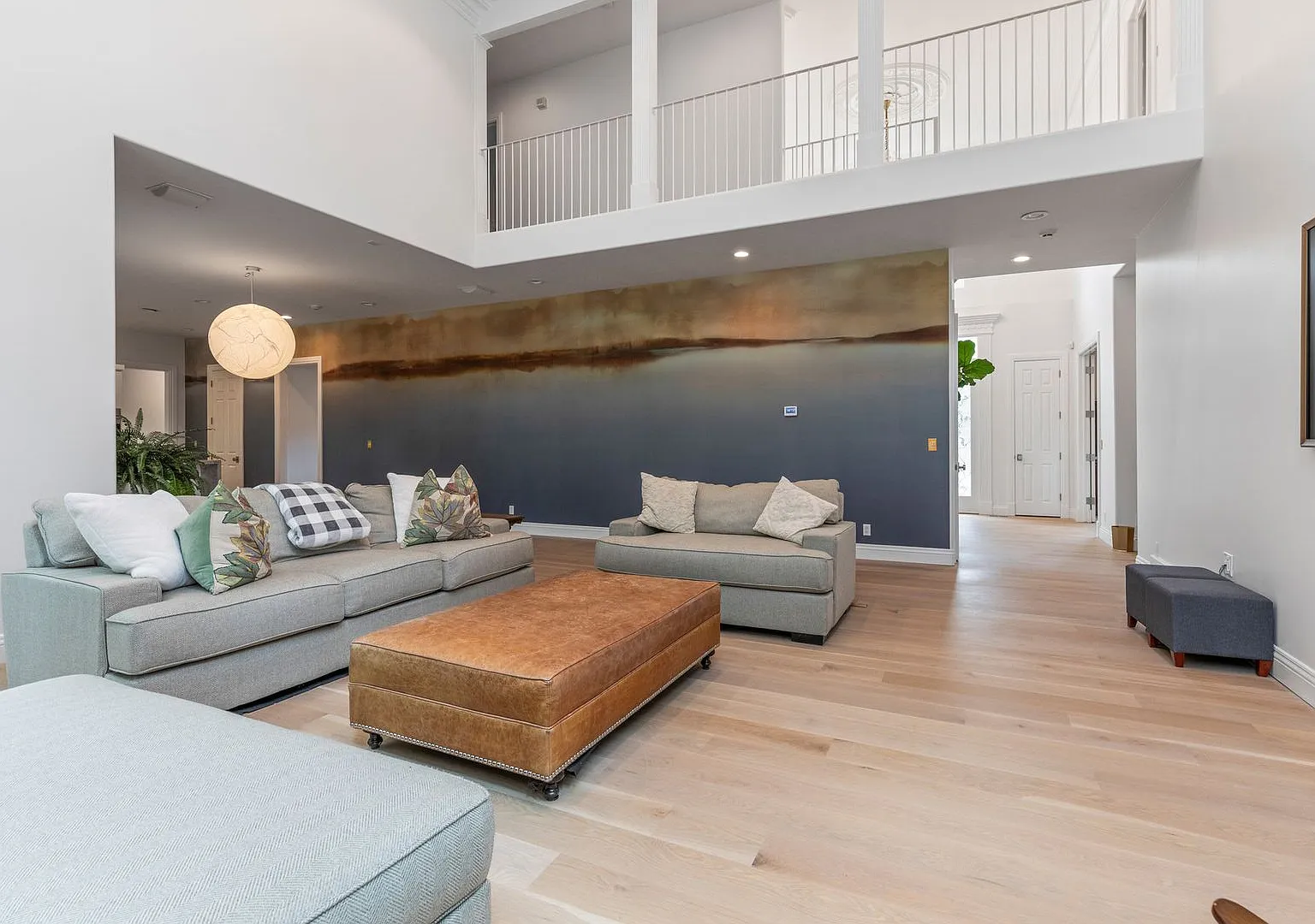 Luxurious 7-Bedroom Estate at 6395 Braxton Ct — Photo 4