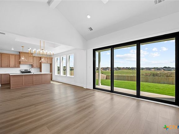 5th image of 4019 Prairie Dr