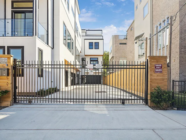 3405 Hutchins St — Photo 6