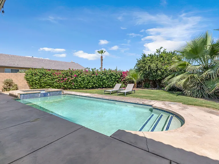 47383 Bahama Ct — Photo 5