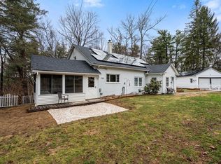 61 E Brimfield Rd, Holland, MA 01521
