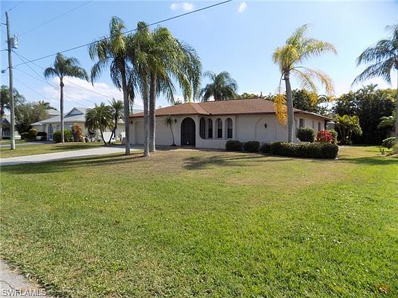 2nd image of 1218 SW 51st Ter