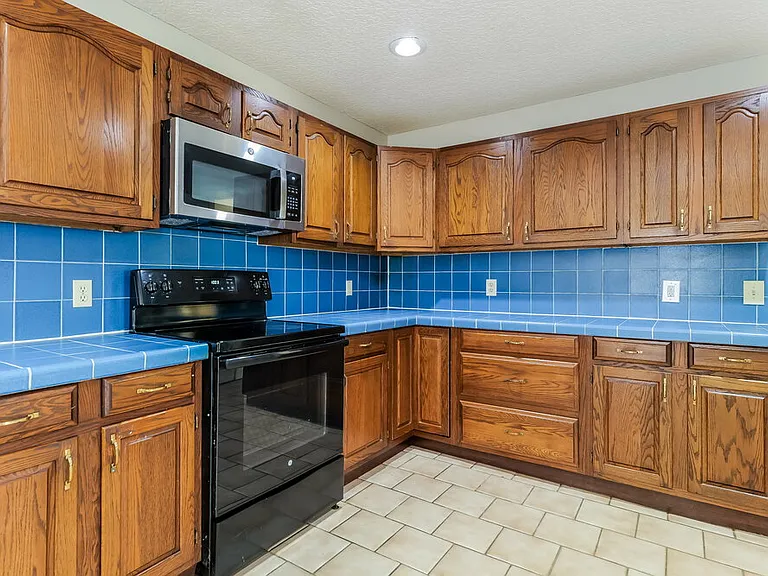 14480 Stirrup Ln — Photo 6