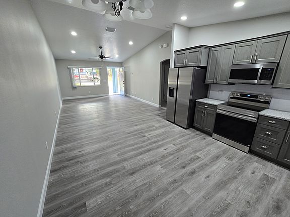 4th image of 9414 N Mendoza Way #9414