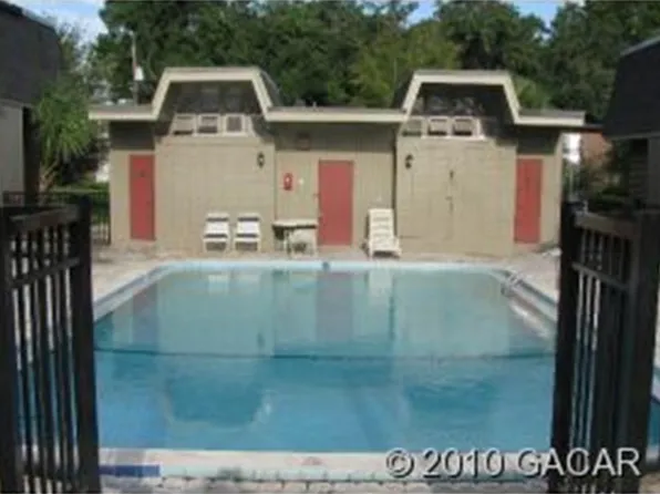 1700 SW 16th Ct, Gainesville, FL