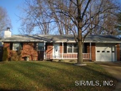222 E Crestview Dr, Columbia, IL, 62236
