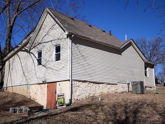 5th image of 1501 3rd Ave