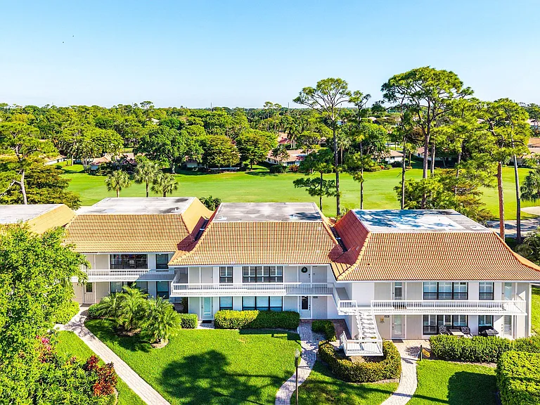 4595 Kittiwake Ct #KITTIWAKE — Photo 1