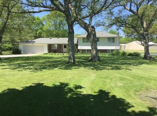 1658 N 1220 East Rd, Gilman, IL 60938