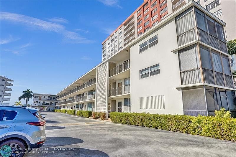 1st image of 3177 S Ocean Dr APT 323