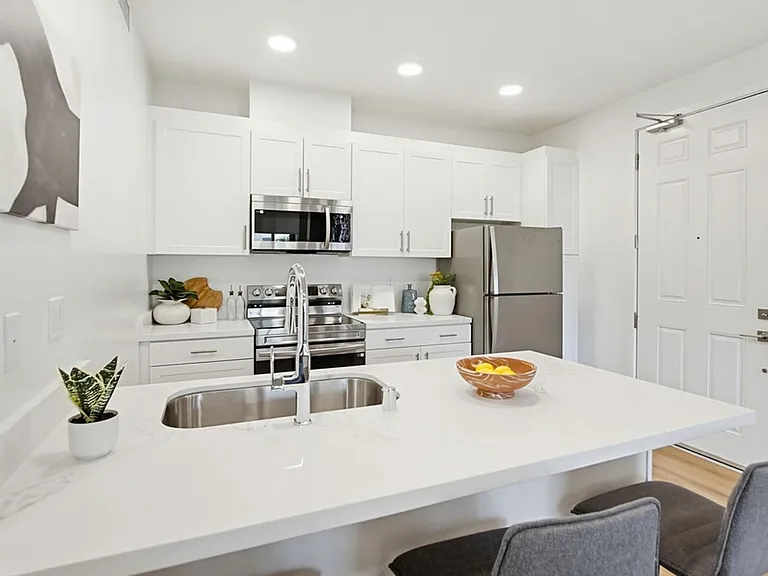 Euclid Apartments | National City — Photo 12