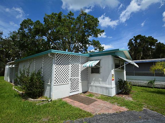 5th image of 282 Matthew Cir