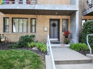 4536 Broadway APT 3S, Kansas City, MO 64111