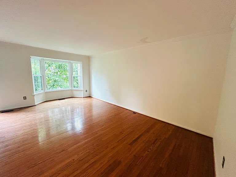 6072 Clay Spur Ct — Photo 40